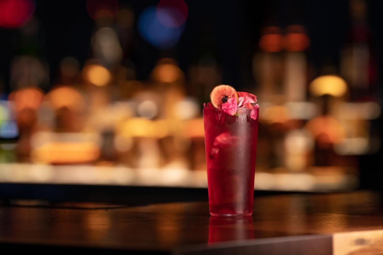 Hyatt Centric Καναζάουα Εξωτερικό φωτογραφία A Sea Breeze cocktail