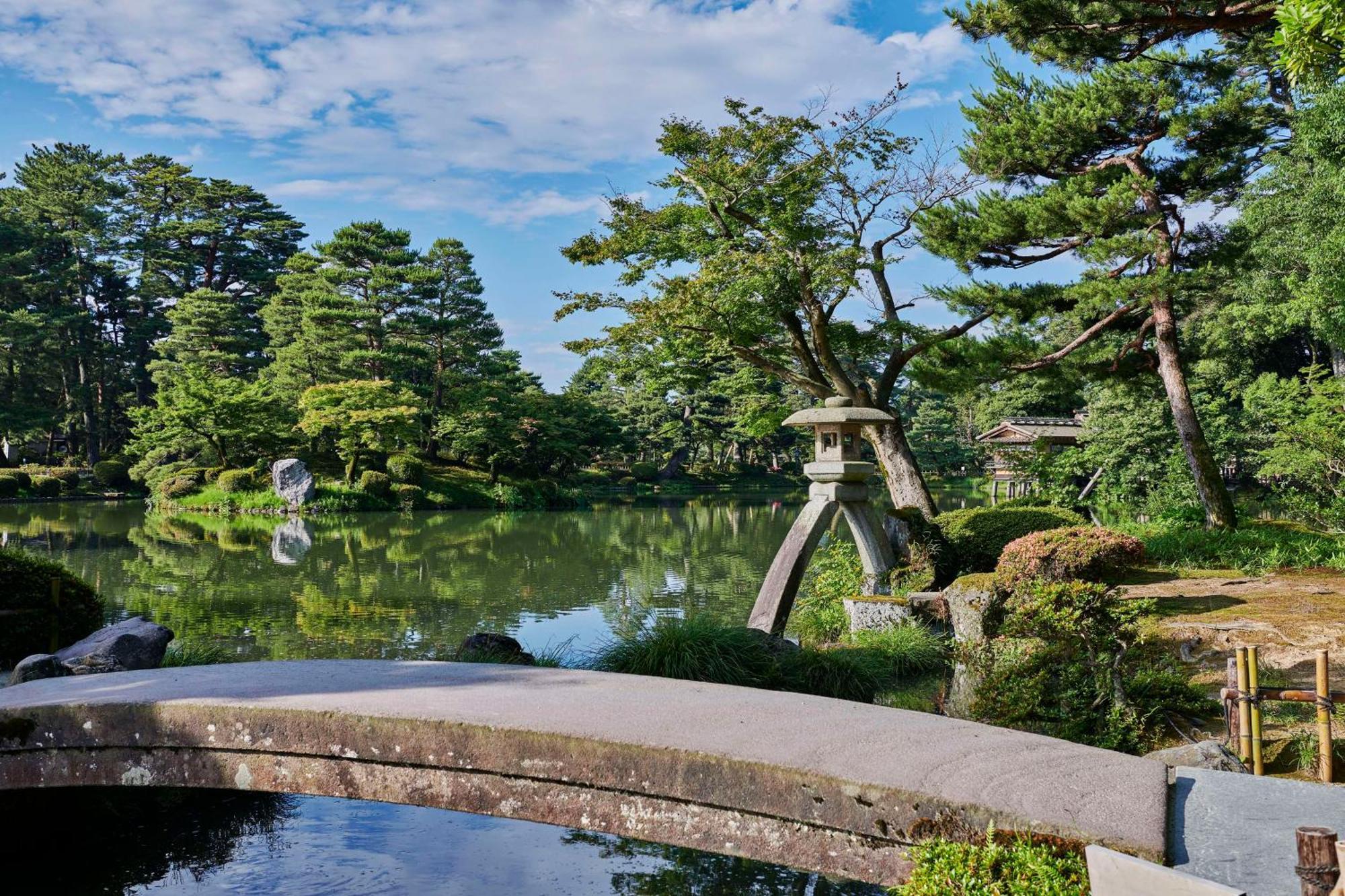 Hyatt Centric Καναζάουα Εξωτερικό φωτογραφία Shinden's North Garden